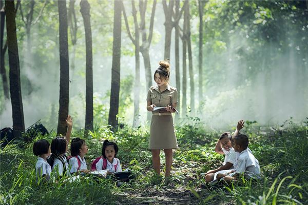 梦见自己回学校上课