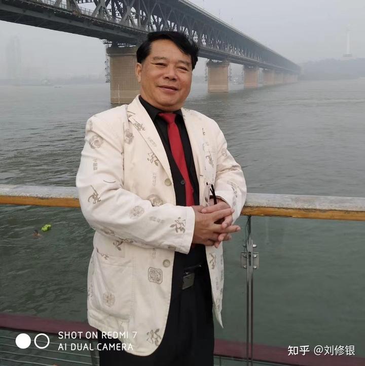看淡生活隐于市井_隐于市井什么意思_隐于市井