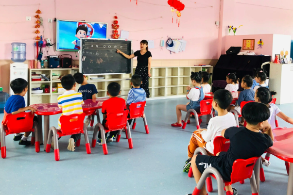 幼儿园中班的孩子应该学什么知识