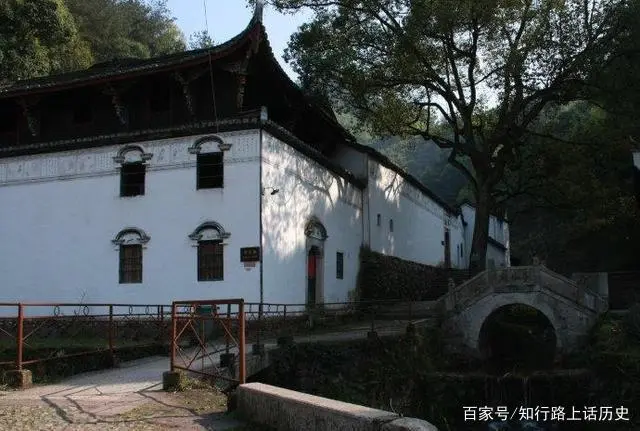 社会奇闻异事_奇闻怪事事件_社会奇闻怪事
