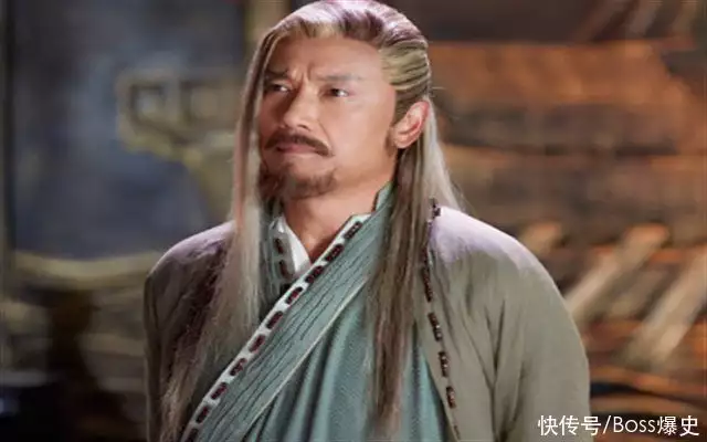 金庸笔下有一高手，自己武功天下第一，门下弟子创立了六大门派