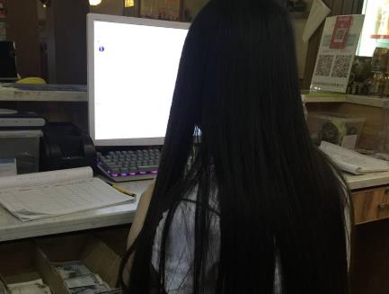 女人赚钱：女人赚钱靠什么？适合女人在家兼职赚钱的项目