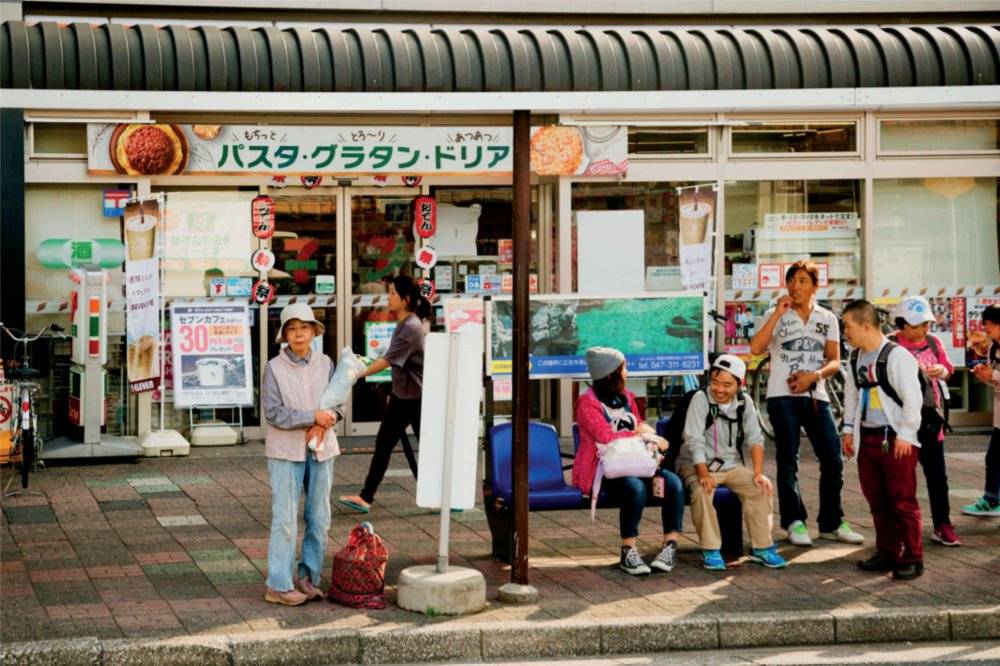 独居老人：五十四种孤独，没有一种生活
