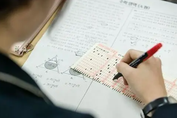 初中升高中各科成绩满分多少分？