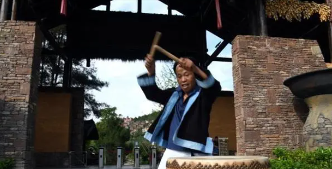 传统结合文化生活的例子_传统文化与生活的结合_传统文化结合当代的设计图片