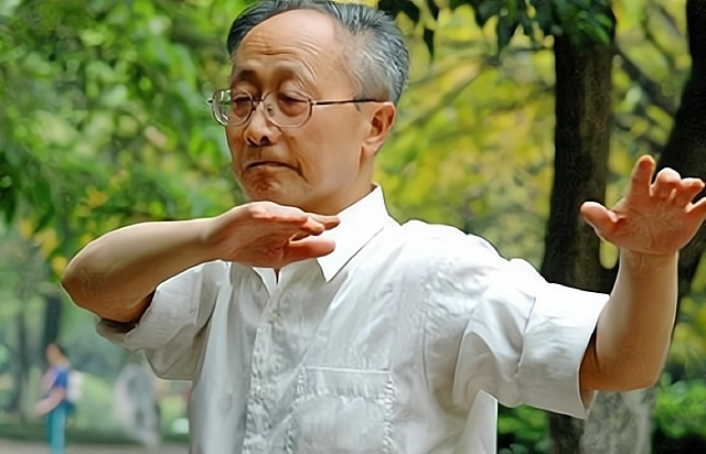 老人的晚年生活的总结_晚年老年生活人怎么形容_老年人的晚年生活