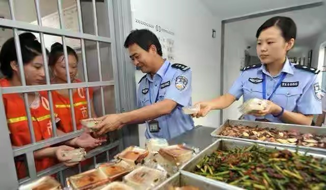 看守所和监狱哪个难熬