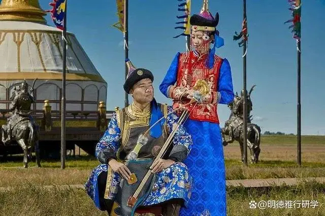 游牧民的生活_牧民游牧生活_游牧民族生活