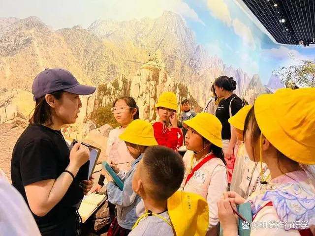 游牧民族生活_游牧民的生活_牧民游牧生活