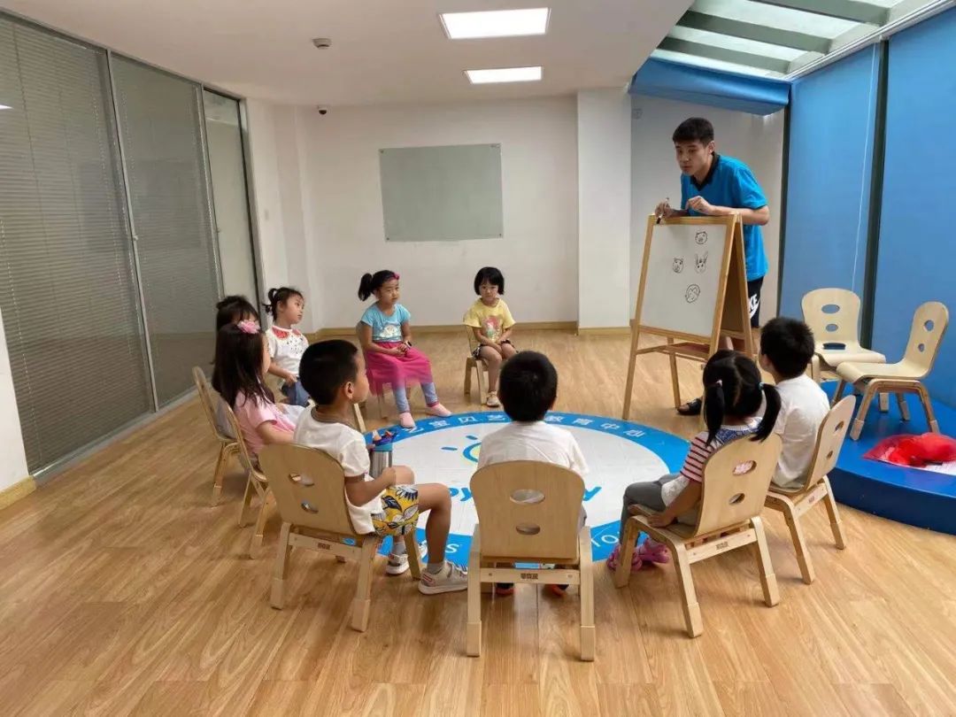 奇闻轶事的拼音_拼音趣事_拼音趣味故事