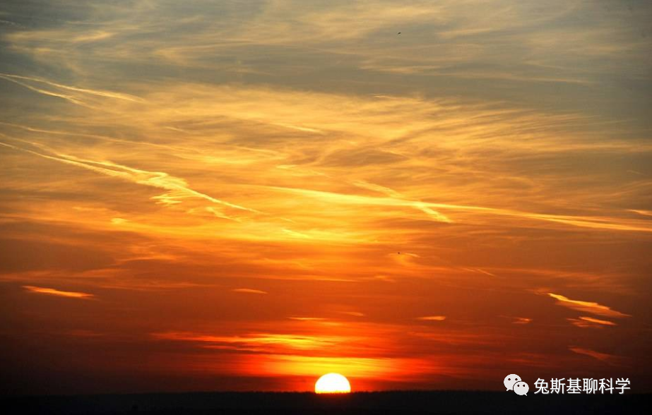 太阳是固体的、液体的还是气体的？关于太阳的10个冷知识，知道的人不多