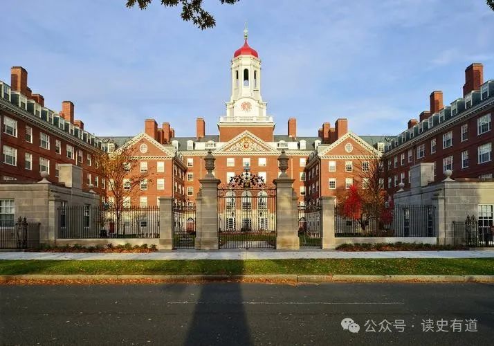 哈佛大学世界排名：连续多年稳居榜首的学术巨擘
