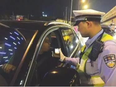 一个小伙在拘留所的真实生活...