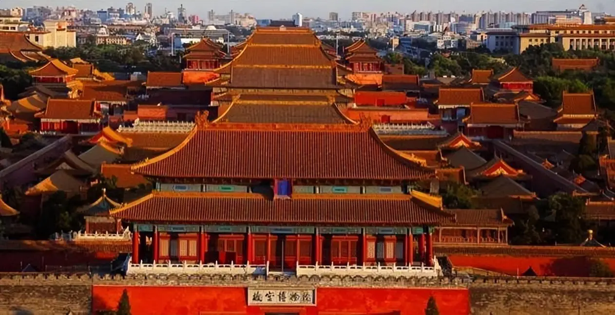 故宫为何要在5点关门？每年用60吨猪血镇邪？背后的真相是什么