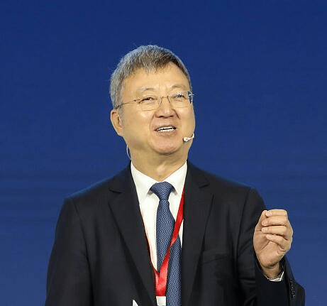 清华大学国家金融研究院院长朱民：科技和数字化转型的大潮正在到来 要么跟上要么淘汰