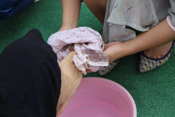 40岁以后的夫妻生活_过夫妻生活对双方的好处_以后夫妻生活的变化